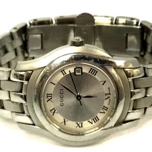 Gucci White Quartz Watch 26mm